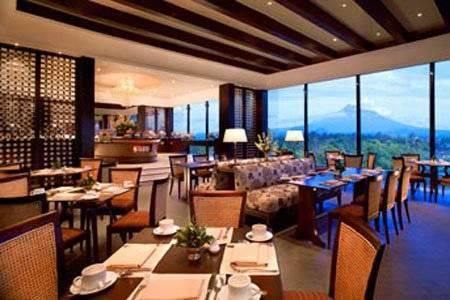 Mustika Yogyakarta And 5* Maguwo