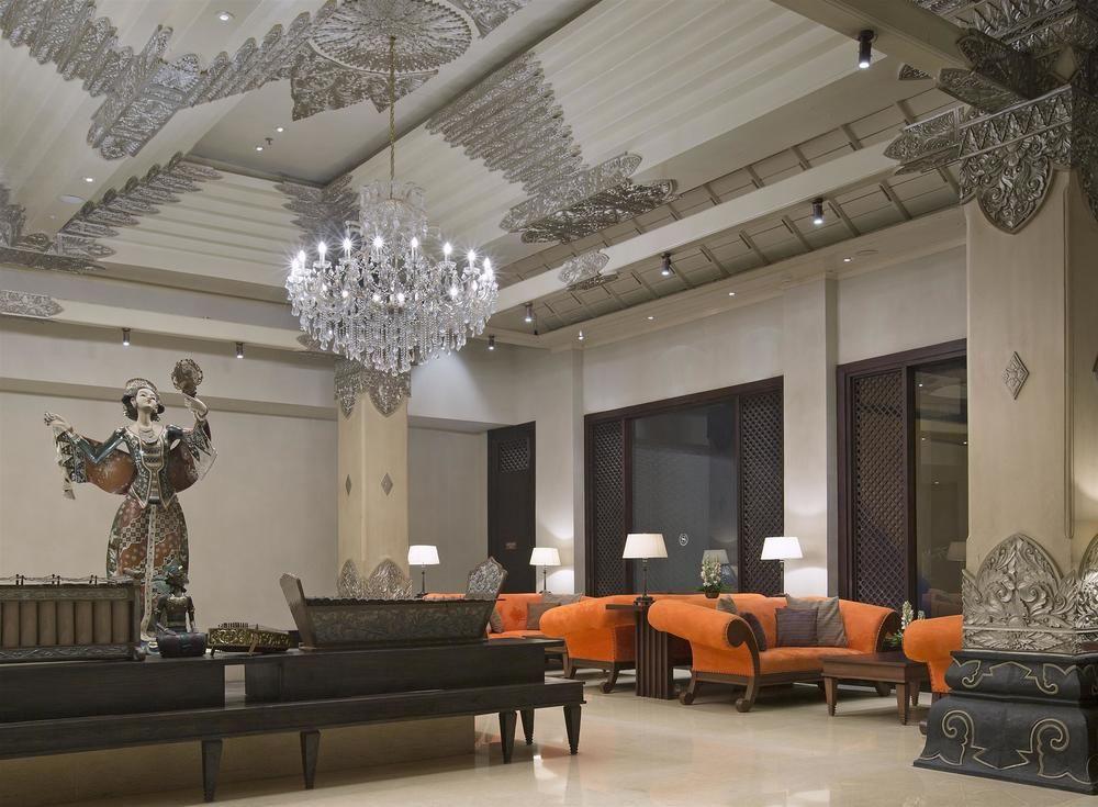 Mustika Yogyakarta And Hotel 5*